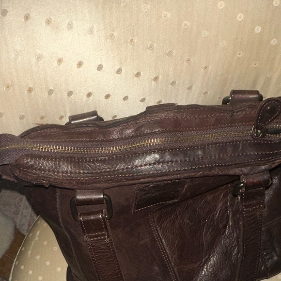 Elegant Brown Woven Leather Shoulder Bag - Picture 11 of 15